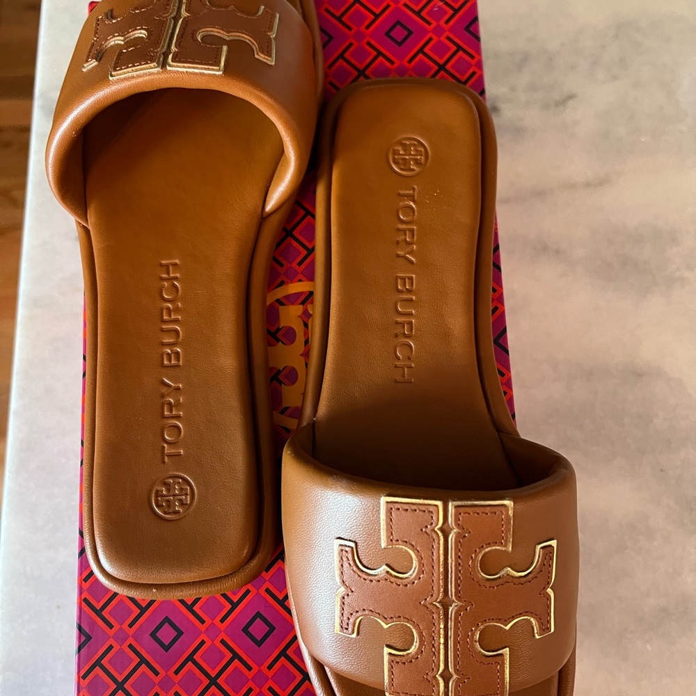 Miele Tory Burch Slide 8.5